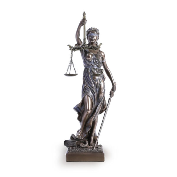 themis-szobor-az-igazsagossag-istennoje-40-cm.jpg